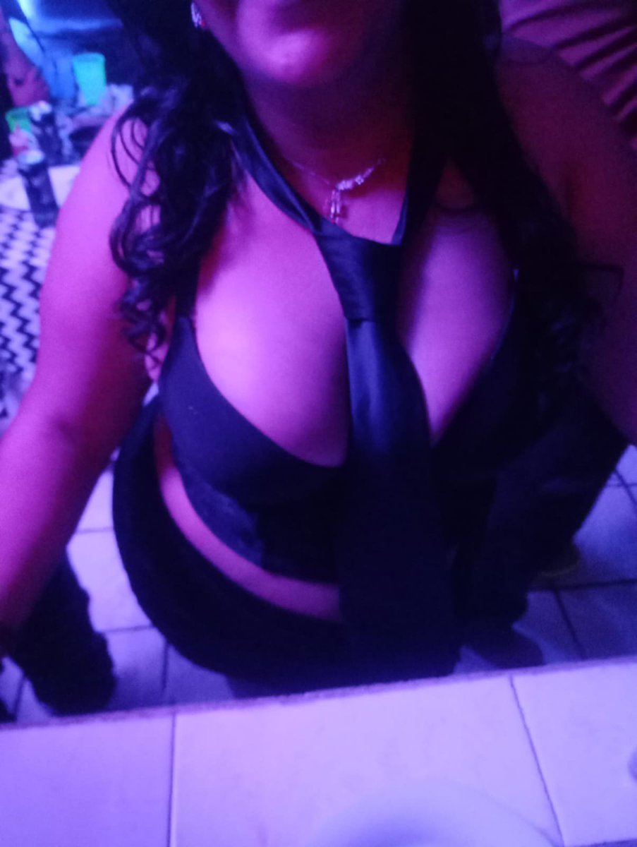 SwLobitos's tweet photo. ESTÁN LISTOS?..

BLACK PARTY! ���
Vive una noche de elegancia y sensualidad en negro. Este sábado 27 de junio, a las 10 p.m. Reserva tu lugar y déjate llevar por la magia. Código de vestimenta: solo negro.
Más info y reservas en WhatsApp: 3348865471 https://t.co/d87Gr2FJpS