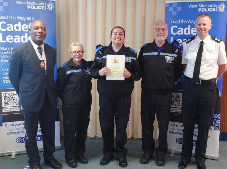 CadetsWMP's tweet photo. After achieving @WMPolice Excellence Award "Cadet of the Year 2025", @SolihullPolice @SmithswoodWMP Cadet Lola was awarded “Highly Commended" West Midlands Lieutenancy Young Active Citizen Award. Presented by Deputy Lieutenant Everton Burke OBE with Chief Supt R Harris 👏👏🚨👮‍♀️👮‍♂️ https://t.co/JuhvxoZuBd