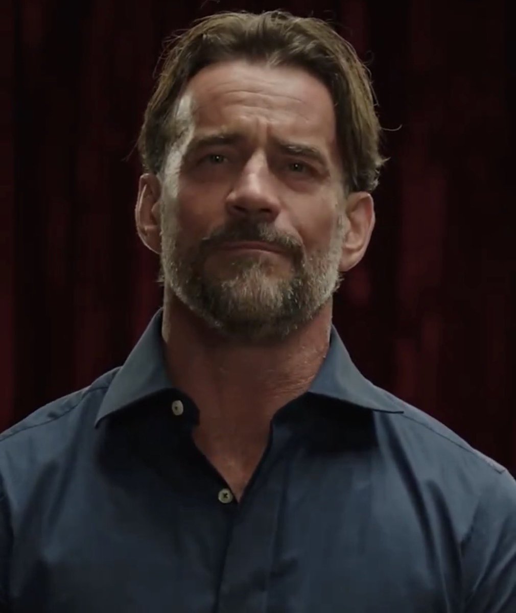 itspunkerintime's tweet photo. ANYWAYYYYYYY LOOK AT THIS HANDSOME FACE https://t.co/XyUVzQTpzC