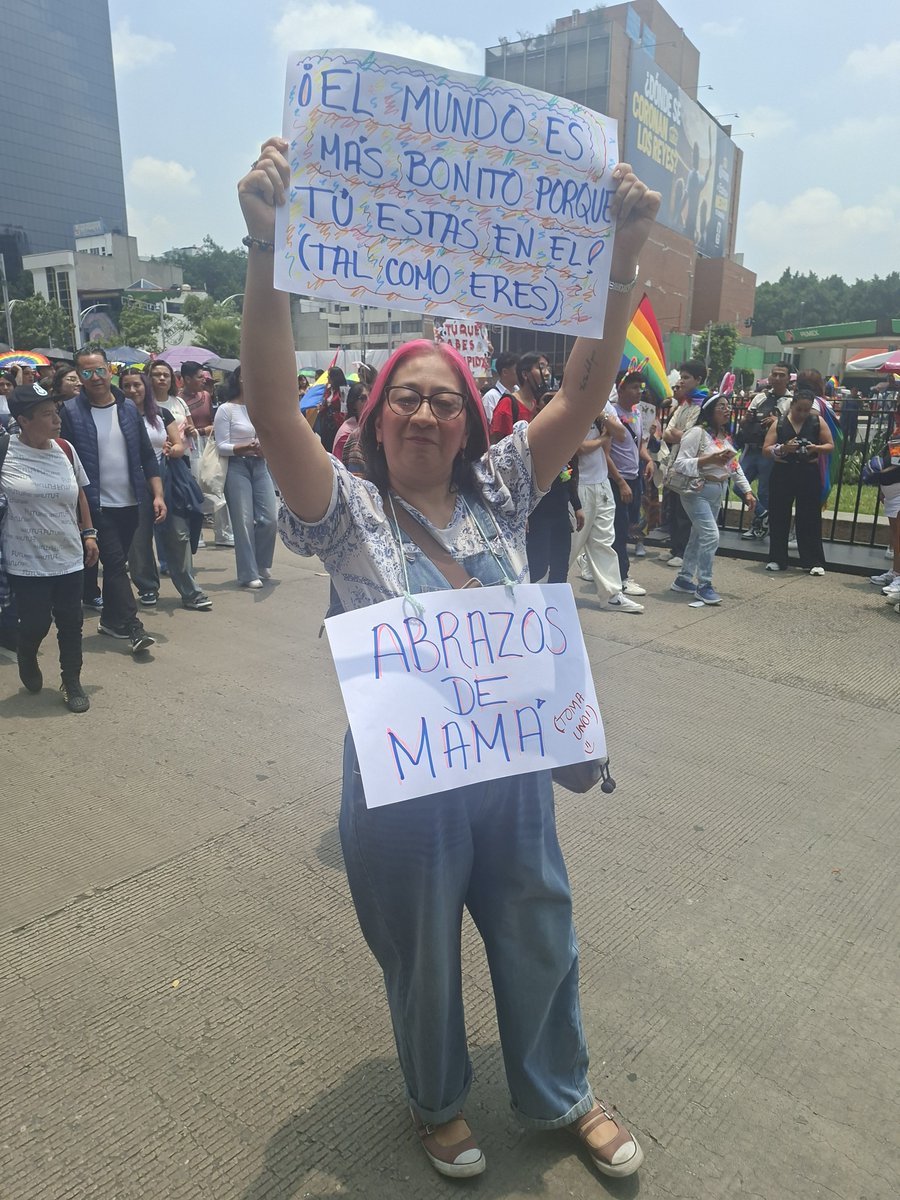 MarkBbkWarro's tweet photo. #peide #Marcha27Junio #Navigay #cdmx https://t.co/h5k56gTAFE