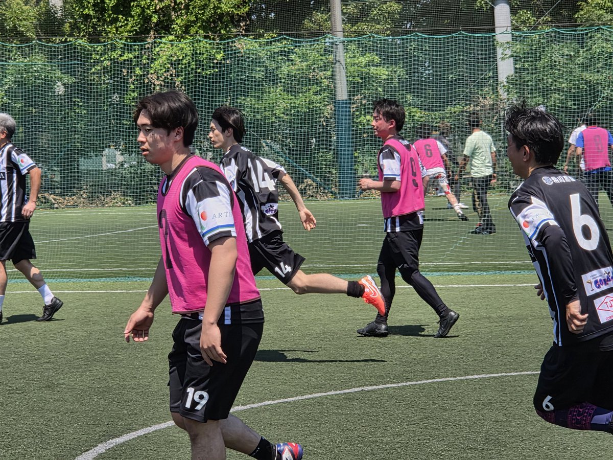 fuji23jp_new's tweet photo. F's GAME公開練習のお知らせ
6/28 日曜日 13:00-15:00
FC東京パーク府中←本日はこちら
https://t.co/nVRbcl8FuF

#FsGAME 
#人力舎
#粕川造園
#鳶髙木
#アース運輸
#STEPJAPAN
#GOLAZO
#オートガレージROM 
#TJT 
#ライズ工業 https://t.co/IxOmPUi0tN