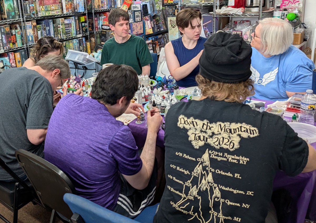 TychesGames's tweet photo. The miniature paining workshop in full swing!
#Minis #mIniatures #MiniPainting #TychesCommunity #AthensGA https://t.co/itPQB2ueom
