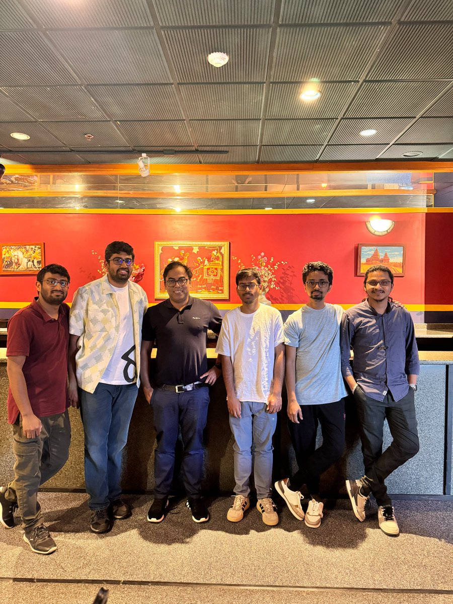 daspriyanath19's tweet photo. It was a pleasure meeting @DDasLab from @iiserkol visit to @UMassAmherst, Truly enjoyed the fascinating talk on systems chemistry-insightful, inspiring, and thought-provoking. Thank you for sharing your exciting research!

BTW thank you for the treat 🙂‍↕️😌

#Systemchemistry https://t.co/S386met1SF