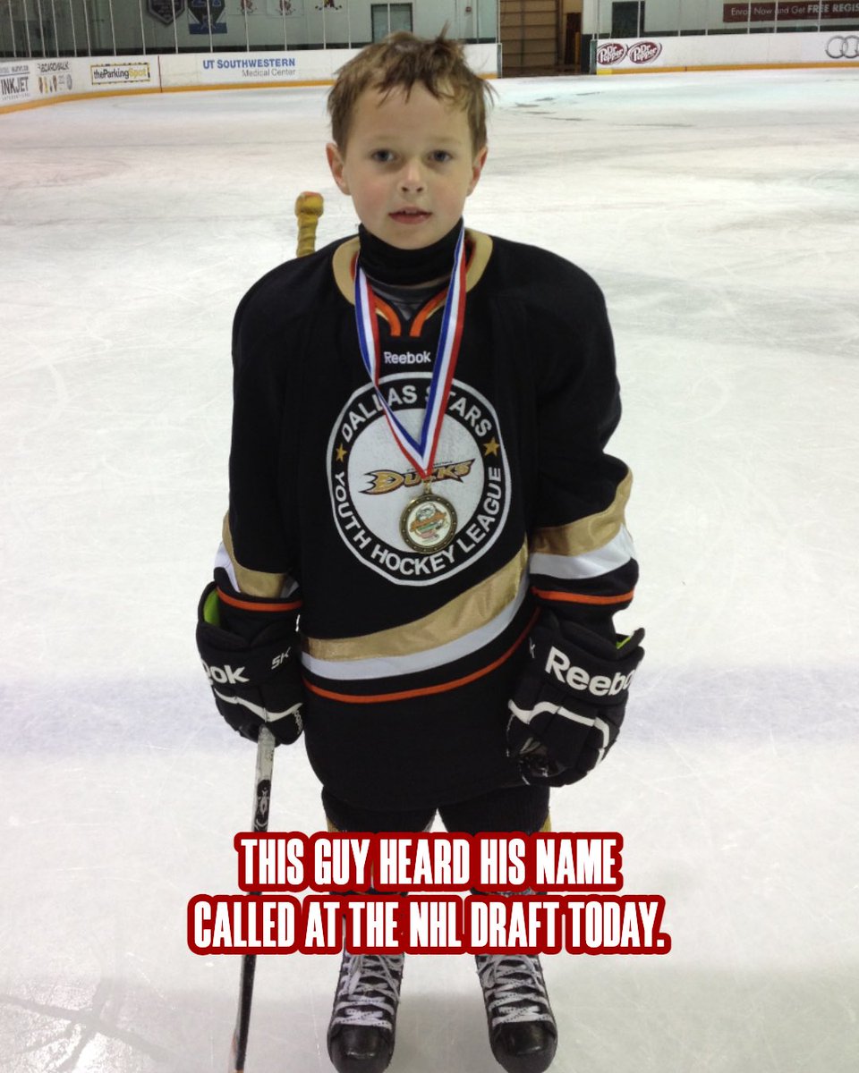 BadgerMHockey's tweet photo. Dream big, kid 🥹 https://t.co/OQMJTEupwN