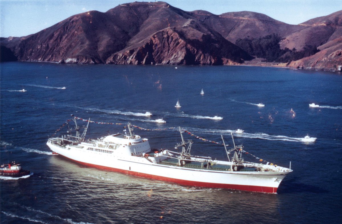 NavalInstitute's tweet photo. One of Baltimore’s most fascinating maritime landmarks is part of Sail250 Maryland: NS Savannah.

As tall ships, naval vessels, and aircraft bring the waterfront to life, step into the story of the world’s first nuclear-powered cargo/passenger ship—a bold Cold War-era experiment in maritime innovation and an “Atoms for Peace” ambassador.

https://t.co/KC4ARQXtFB

See the ship. Know the story. Explore more at https://t.co/PrU3cIUK8p.