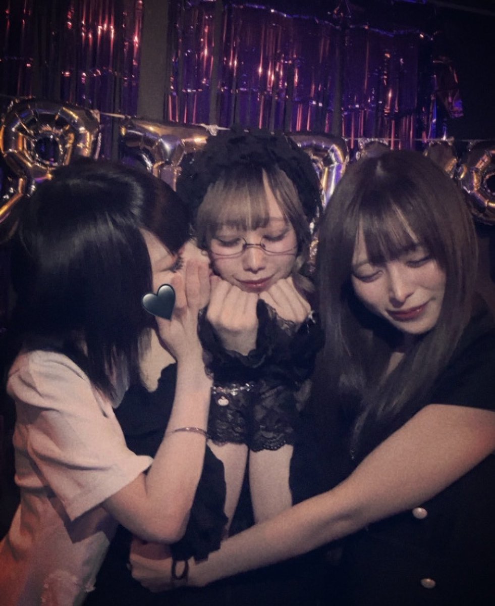 uxcvnu's tweet photo. ♡happy birthday♡ https://t.co/iGZPxPMgi1