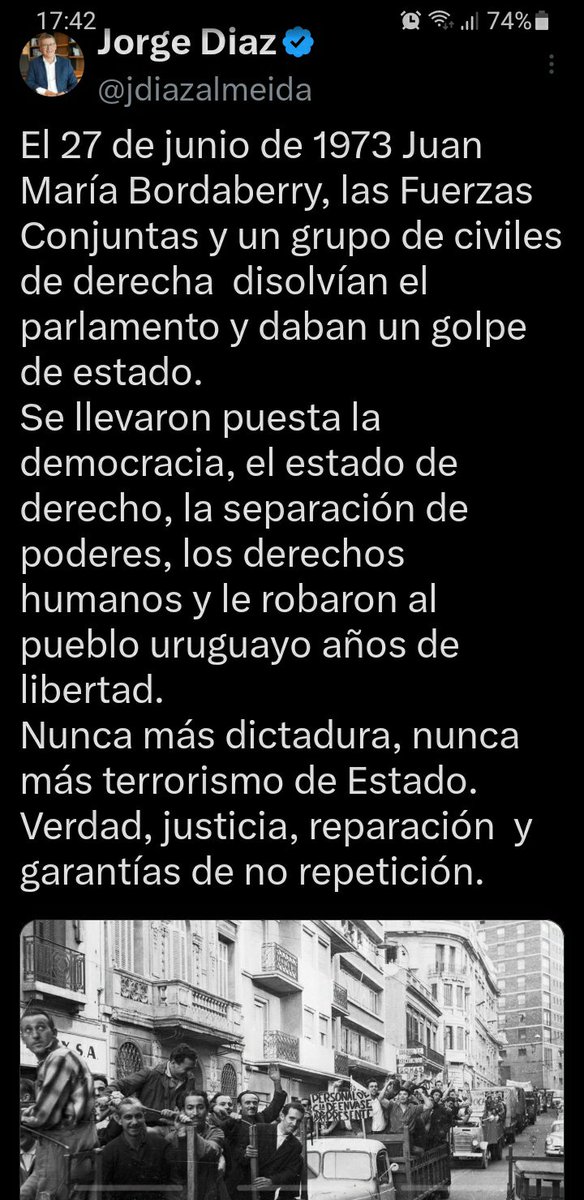 dicandian's tweet photo. Ustedes dirán que yo soy loco pero veo esta harta de disparates y después de 50 años Estamos igualitos los uruguayos Estamos igualitos no se vayan a pensar que votando deciden algo por Dios uruguayo fíjate dónde estás Y a dónde vas https://t.co/I1prfP9aHT