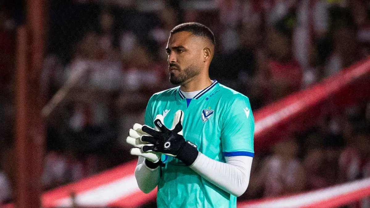 Xeneizes_DE's tweet photo. #BocaJuniors wird den Transfer des Torhüters Álvaro #Montero von #VélezSarsfield abwickeln, wodurch er nach seiner Teilnahme an der #Weltmeisterschaft 2026 zum Kader stoßen wird.

#DaleBoca 🔵🟡🔵 https://t.co/ahyE2K1HRX