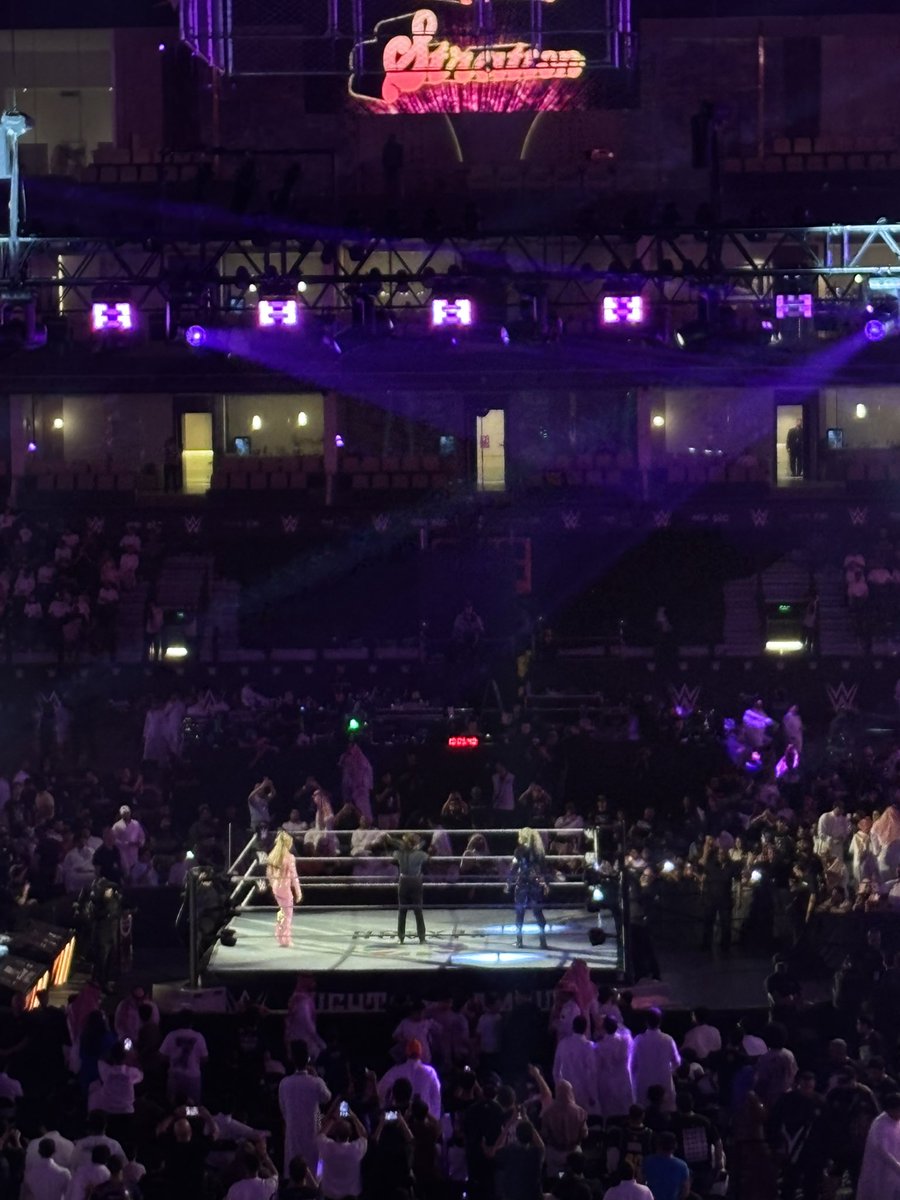 FearIessTan's tweet photo. I really enjoyed today that was incredible show. #noc #wwenoc  and as usual! Im wearing my fearless outfit! Me and @Icallitsugar Will Always Stay Fearless !! @NikkiAndBrie https://t.co/949BboGfO3