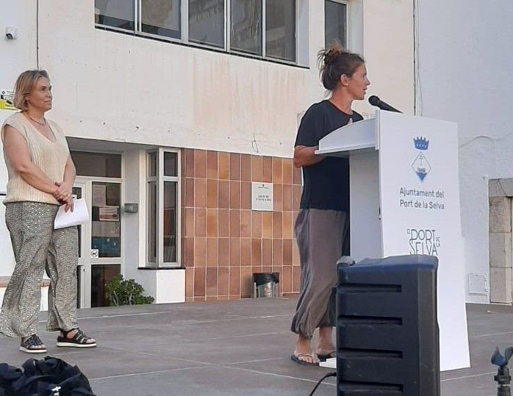 Gironanoticies's tweet photo. El Port de la Selva converteix el Cap de Creus en una gran galeria d’art a l’aire lliure  https://t.co/hj3RzQsPOI

La XV edició de TramuntanART omplirà el  municipi d’art contemporani fins al 12 de juliol amb instal·lacions,  performances i recorreguts artístics  #TramuntanART @elportdelaselva