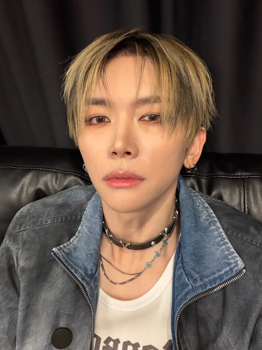 lynnunt's tweet photo. 목. https://t.co/XAq09oRkob