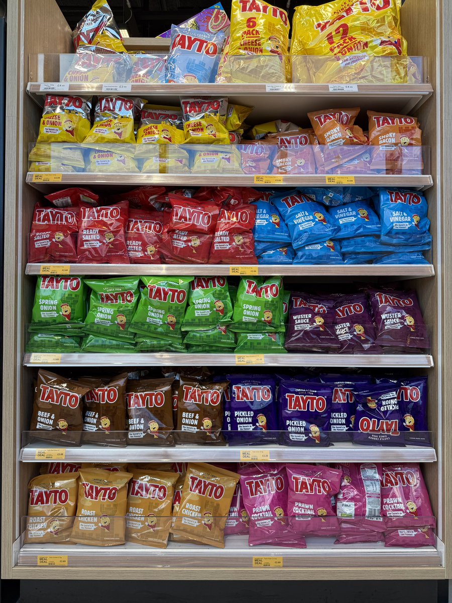 1CarolineBerry's tweet photo. 27.06.26 Tell me you’re in Ireland without telling me you’re in Ireland…#taytocrisps #tayto #belfast https://t.co/XkmTZbd8b5
