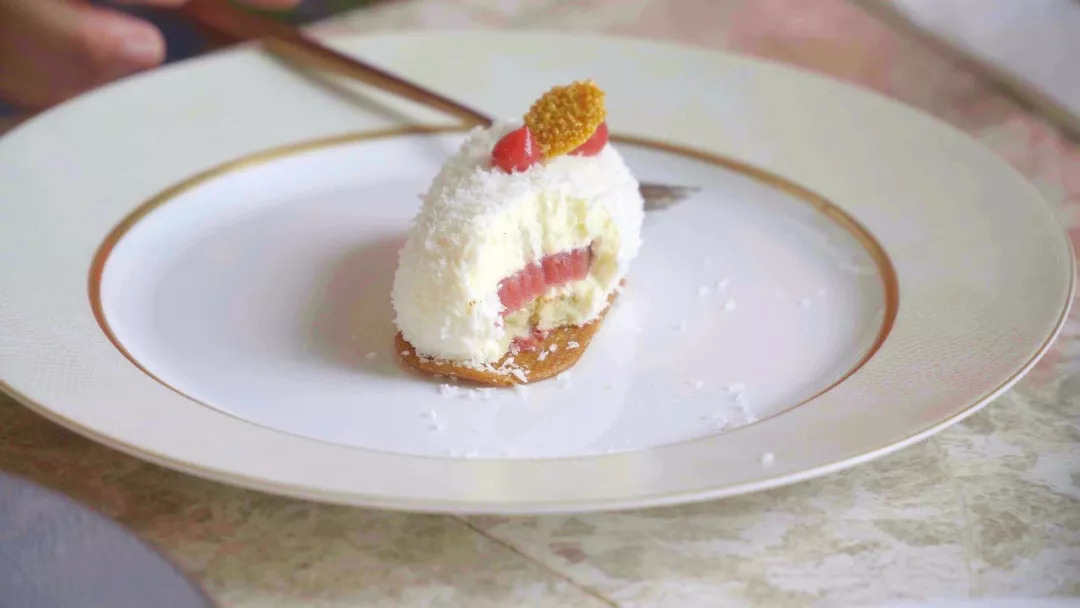 Mw2LI7GWcAVmxD0's tweet photo. New York Cheesecake 20% OFF for Mid-Autumn Festival! Creamy u0026 irresistible, grab yours before it’s gone! ， https://t.co/YzcrAfMxP1