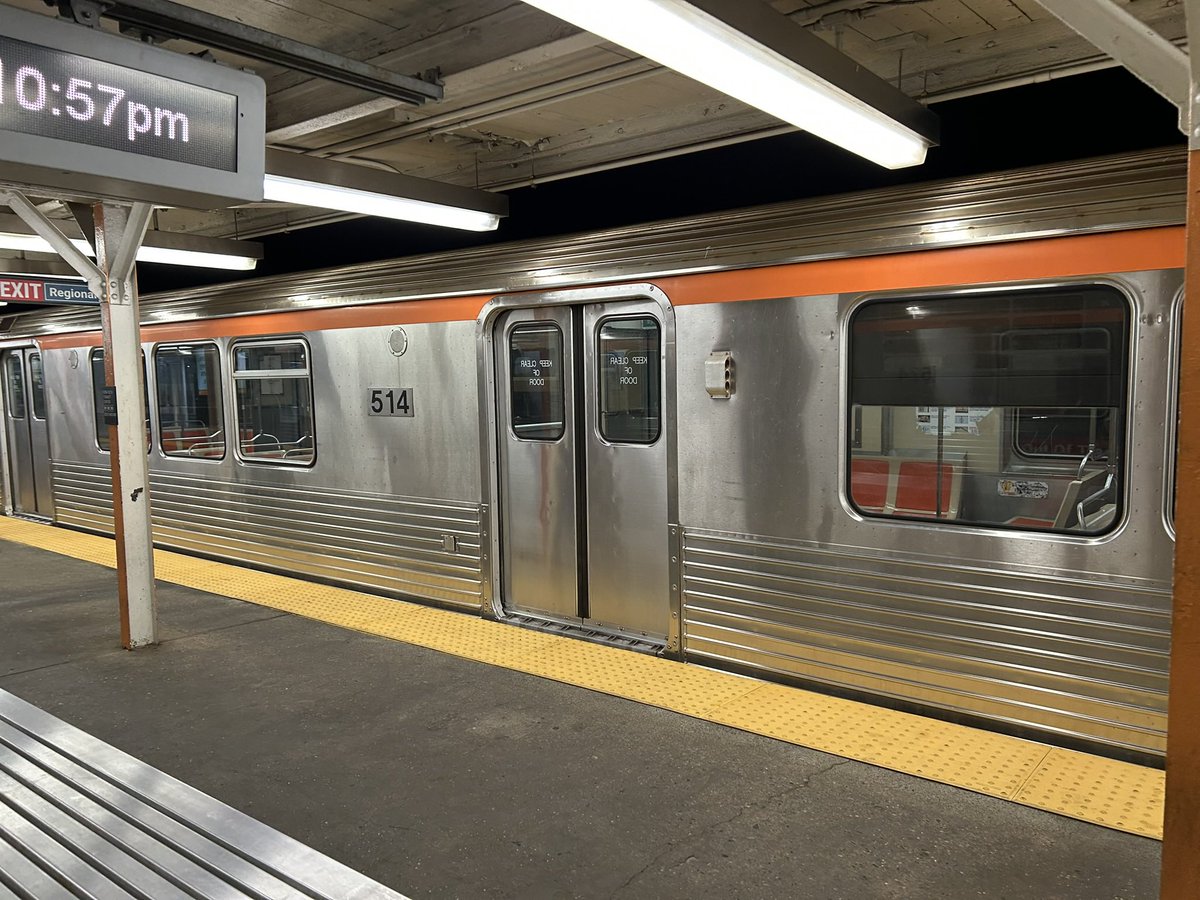 RobertG2001's tweet photo. After the baseball game from June 18, I went to take a spin on getting to know the SEPTA subway by the taking the B line better known as the Broad Street line all the way to end of the line to Fern Rock transit center. https://t.co/QTx2UMZ5gb