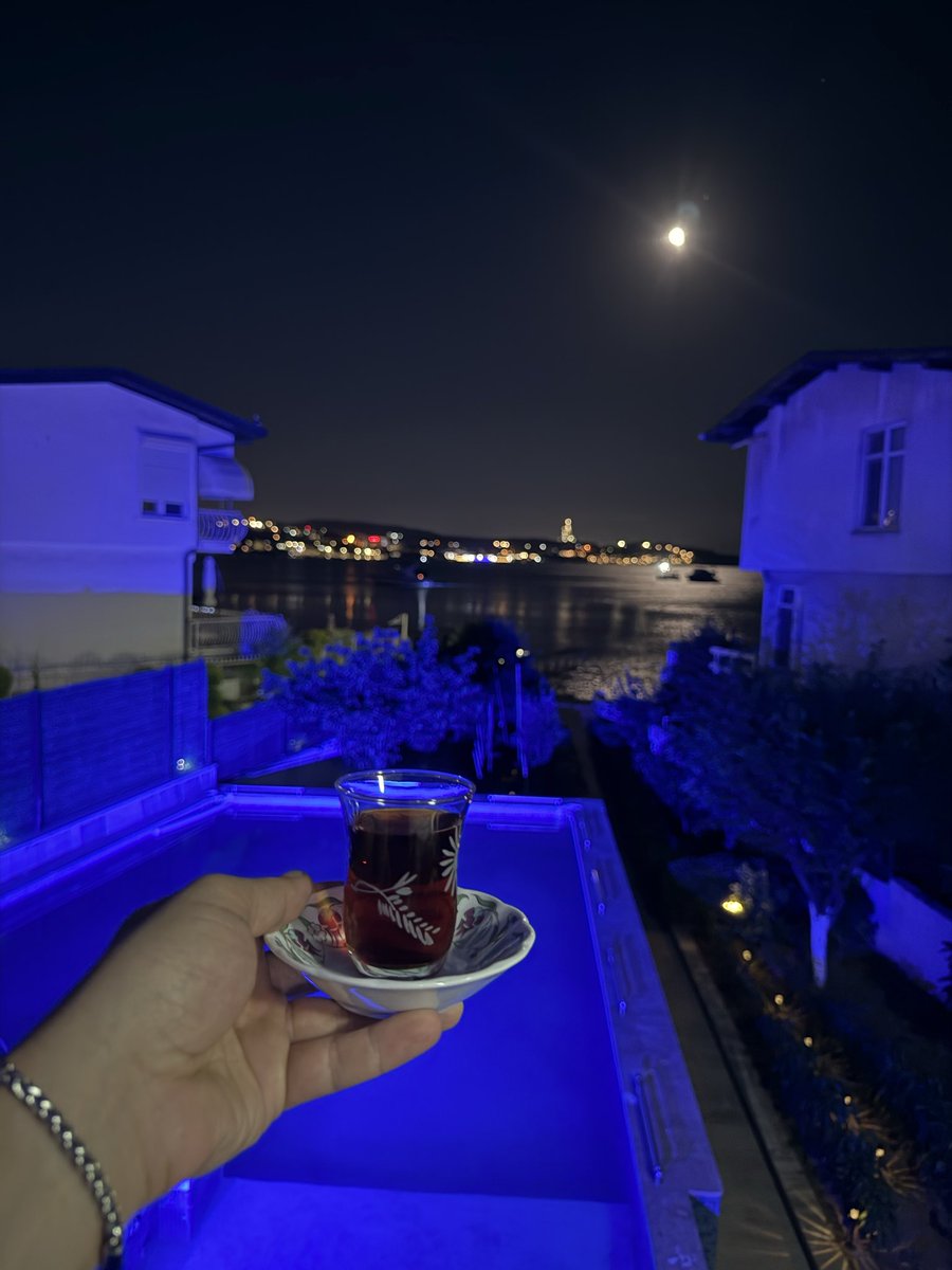4DaRp's tweet photo. #çay saati olmayan güzellik https://t.co/866Mi3L54g