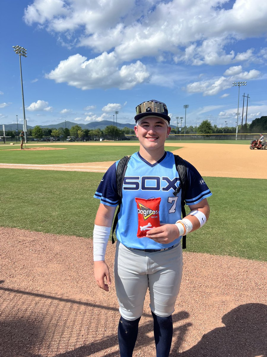 sox2028AR's tweet photo. Sox win 15-5 on Day 1!

@JaceDulaney goes yard and wins the Dogritos Dog of the Game Award.

Wicker Craig goes 2 IP 4 K for the win and @Landontaylor28 gets the 2 inning save ✝️⚾️

@eastcoastbball @gctbaseball https://t.co/qp2jzXvzqT