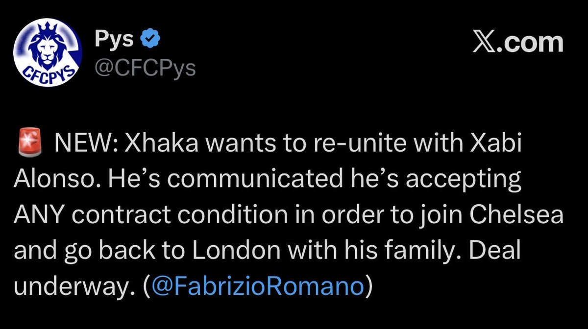 Moe_88098's tweet photo. @AVFCStatto His accepting less wages to play for Chelsea and his former manager 🤣🤣 https://t.co/Na3lkKDMir