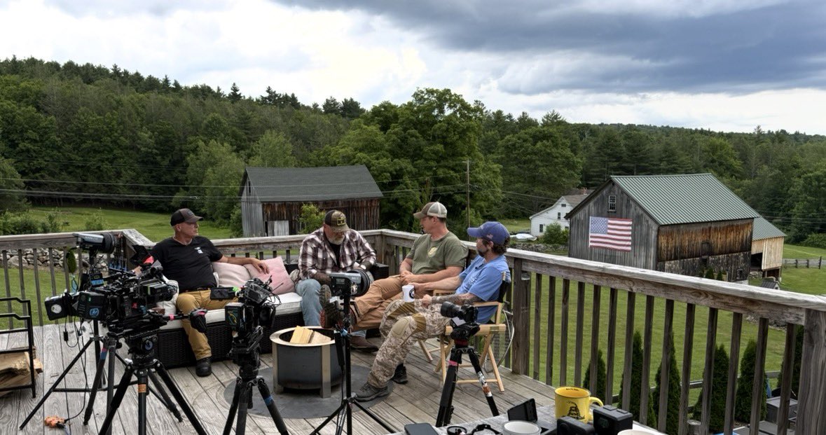 CarlHigbie's tweet photo. Another “voices of valor” series coming this week on @NEWSMAX with @JasonRedmanWW @TeddyDaniels99 and Mark Morgan https://t.co/dMFeCAAm1e