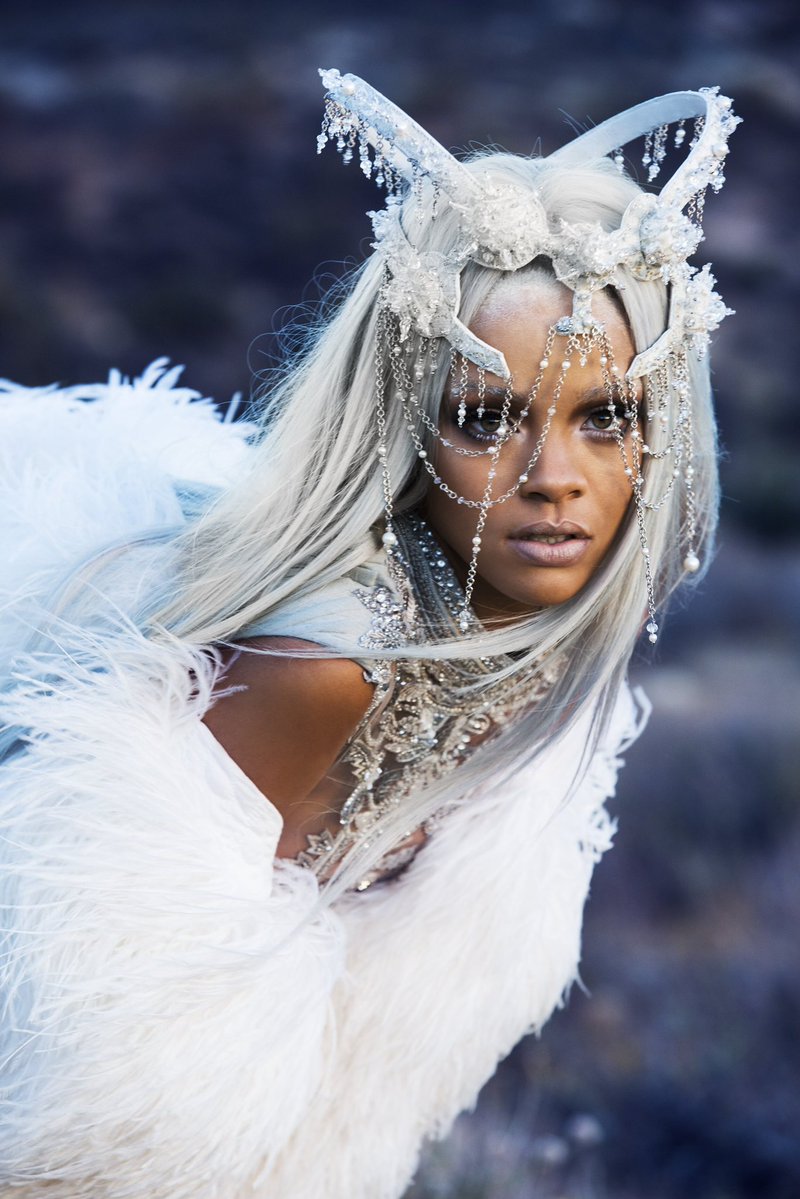 rihanna archive tweet media