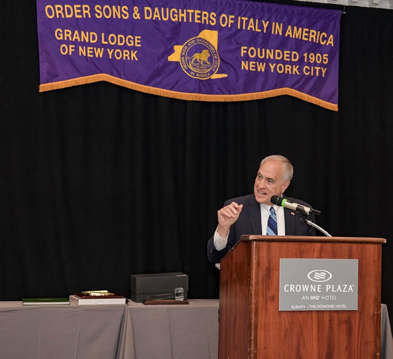 NYSComptroller's tweet photo. It was a pleasure to attend the 118th @Sons_of_Italy State Convention yesterday in Albany. This remarkable organization unites the Italian American community and uplifts our shared heritage to ensure it remains strong for generations. https://t.co/5frF0c6YT6