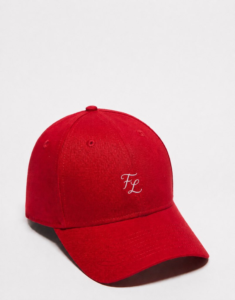 Buyfavvys's tweet photo. FL SIGNATURE 

Introducing the FL Signature Cap — a symbol of style, identity, and timeless craftsmanship. Designed for those who appreciate quality and wear confidence effortlessly.

This is more than a cap. It’s a signature.

Coming soon.
#FLSignature https://t.co/lhgNyyhoB0