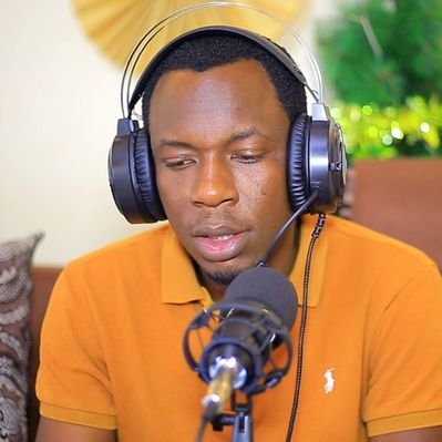RACmuRwanda's tweet photo. Mana ufashe @mathebebo ibinywamaraso bitazamuhitana. Ubutegetsi bwa kiriya gihugu turaburambiwe. https://t.co/mEjYzK7MXj