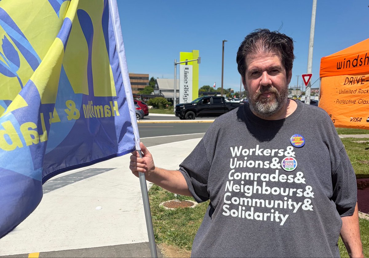 LauraBabcock's tweet photo. People are fighting for the dignity and survival of so many in Ford’s Ontario who have lost so much with his cruel policies against workers, unions, people on ODSP, students, seniors… community! We must all stand in solidarity to make Ford step down. #FightFord #Onpoli #Cndpoli https://t.co/wUECtLXWzk