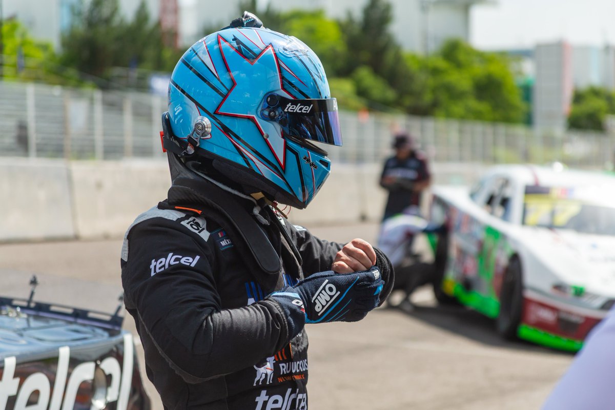 Telcel_Racing's tweet photo. En marcha la 6ª fecha de NASCAR México Series desde Querétaro. Pueden seguir la transmisión en https://t.co/xBqYki5dxp. 💻

#AMáximaVelocidad https://t.co/L4AxmJKpf2