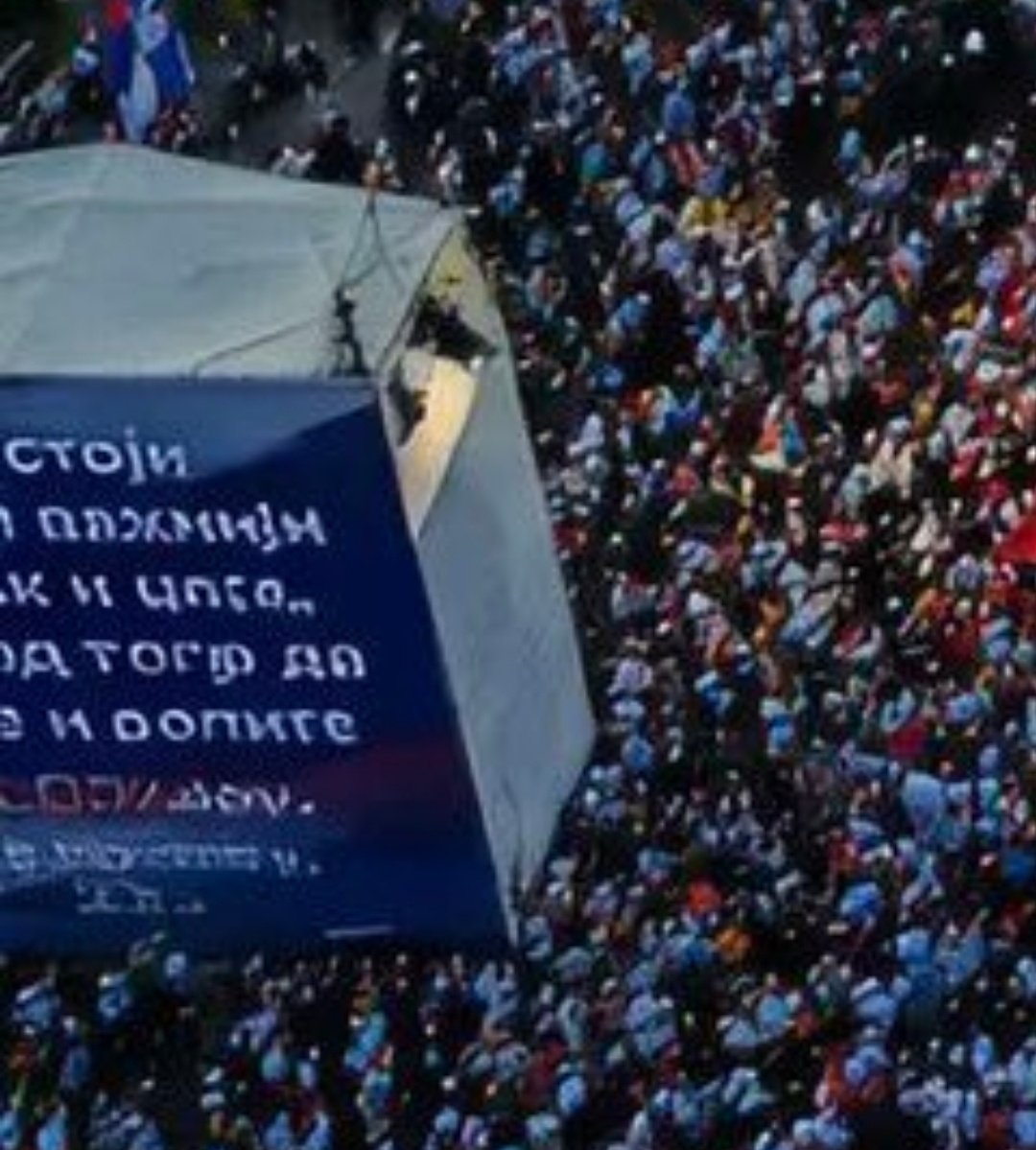 ivan__damn's tweet photo. poruka u pitanju:

стоји
пажмији
к и цпсо..
од тогф да
а и оопиге https://t.co/WrqOFrqRF3