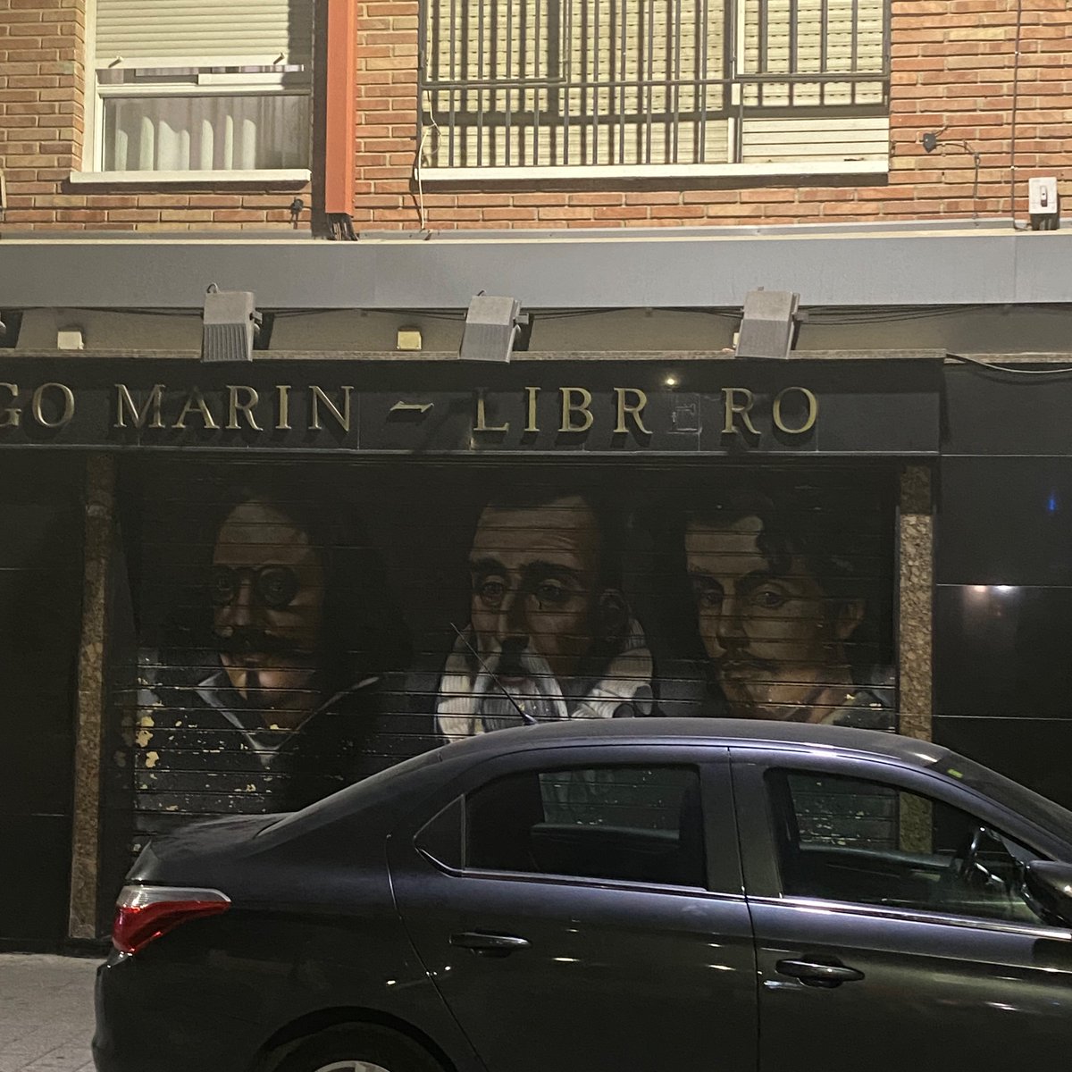 pequ111tas's tweet photo. “las petunias” https://t.co/44X3VHtTUx