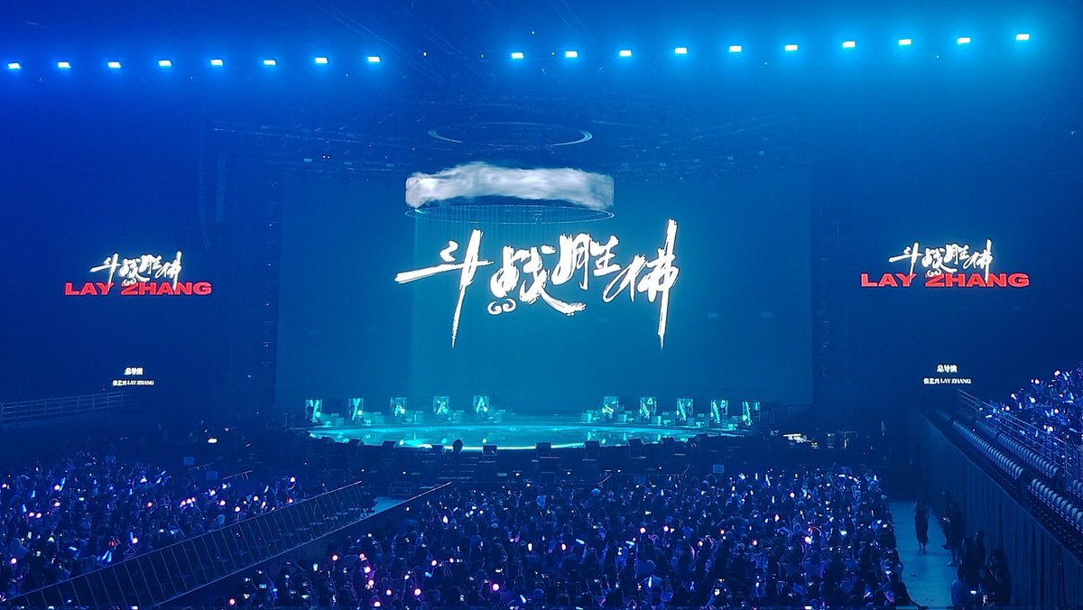 Rinsy_Chan's tweet photo. Thank you, Abang Lay,
for choosing us as the very first stop for your global listening event!
'CALL MY NAME'✨📣!
#LAYinKL
#FlawedCrowninMY
#ZhangYixing
#LayZhang https://t.co/gEJ4bGwuHk