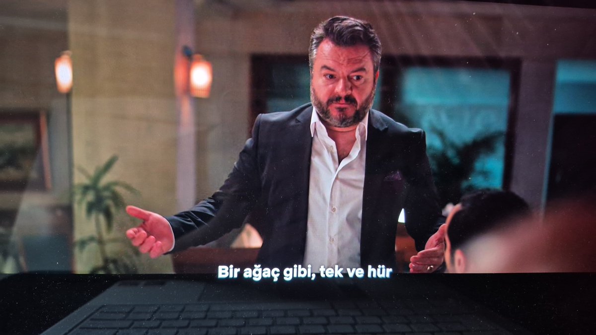 CrClApl_'s tweet photo. Bu diziyi ben mi yazdım 
( fav şiirimdjr ) https://t.co/qHRjZSe1Vt