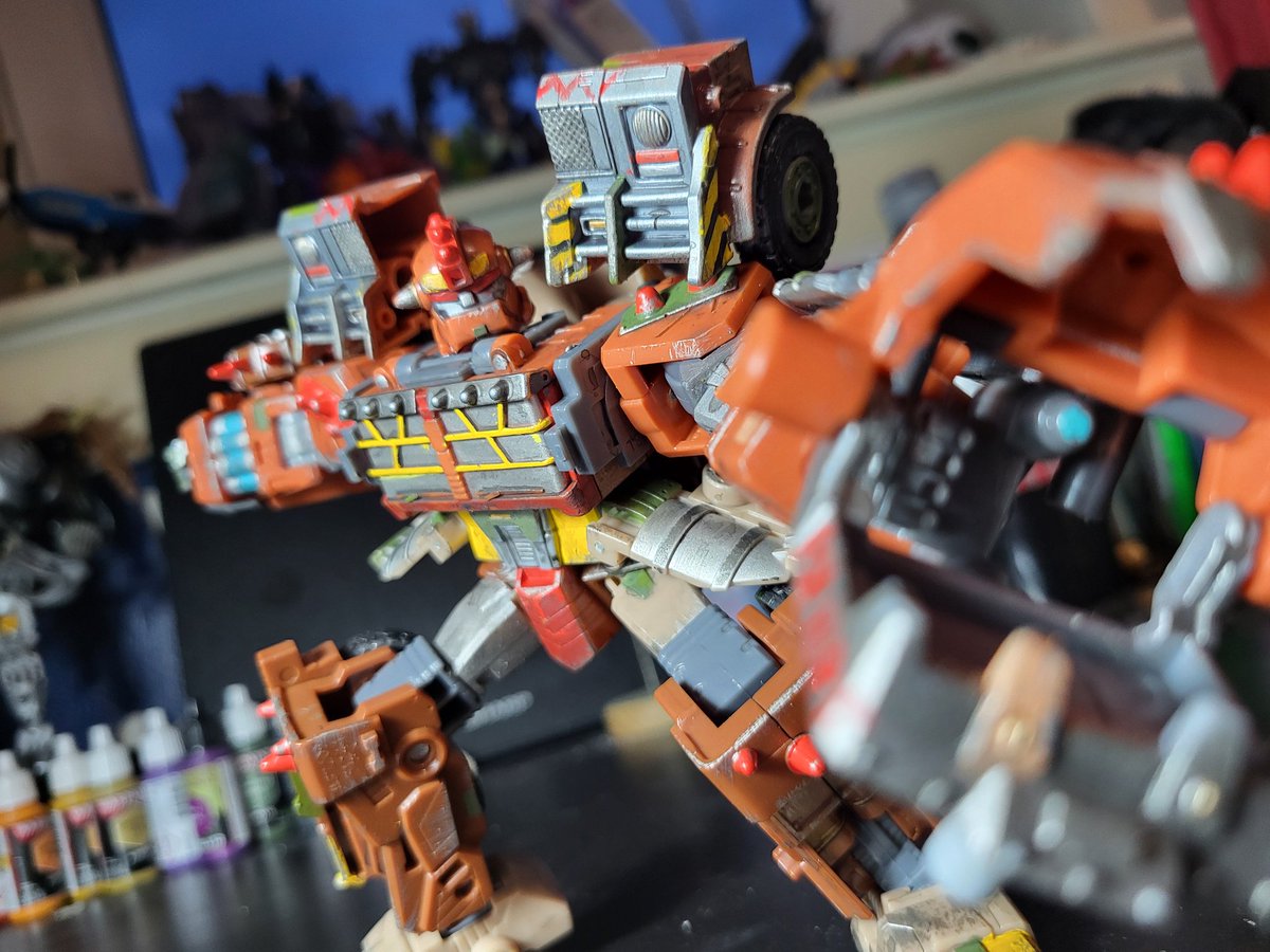 OmegaRedArts1's tweet photo. JUNE-KION VOL 4 TRASHMASTER
#transformersreanimated #transformers #transformersriseofthebeasts #transformersmtmte #transformerscustom https://t.co/Iwsf6qjz3g