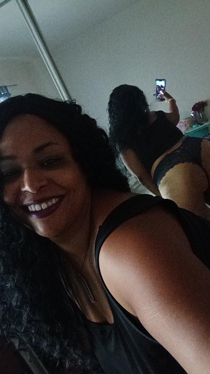 ArielAPhoenix's tweet photo. 😈😈😈 https://t.co/8MWUODHvfW