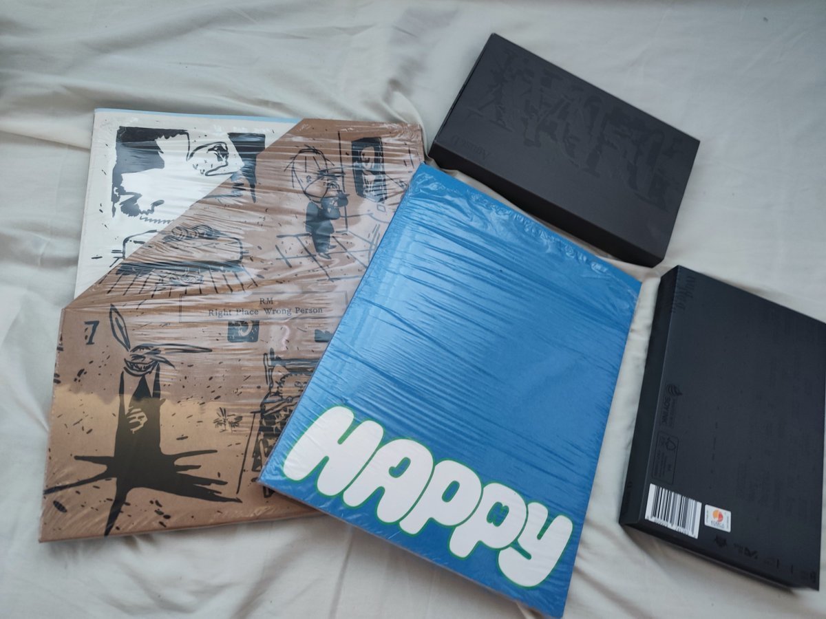 _x_moonchild's tweet photo. WTS LFB PH rm jin suga jhope jimin v jungkook bts

Paubos Sale

For Sale BTS Unsealed Album. No photocard. Official

PAYO
1 album - 100
2 albums - 180
3 albums - 250
4 albums - 300

MOP - gcash
MOD -  j&amp;t
Delivery - Sat/Sun only due to my sched https://t.co/FQpAcla4FE