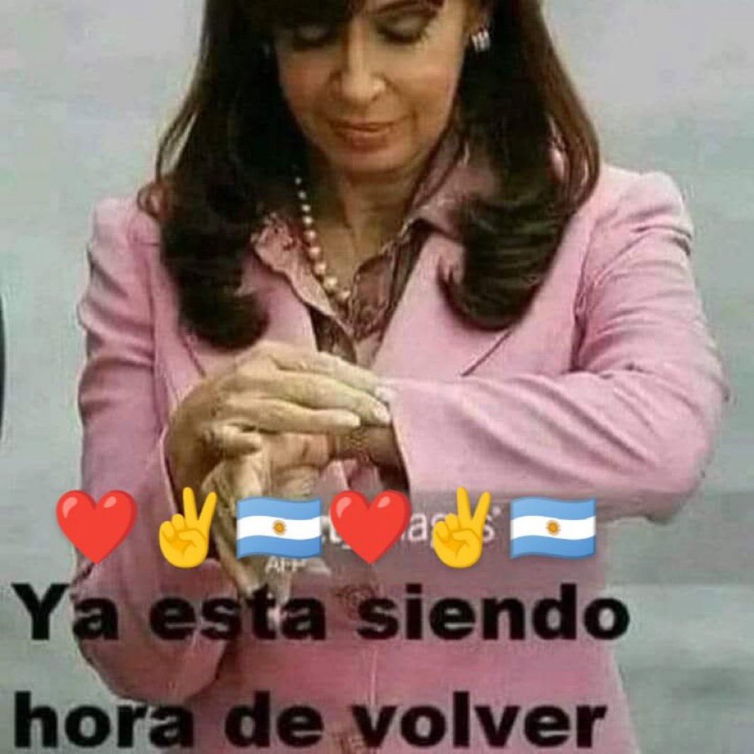 facuisdead's tweet photo. RENUNCIÓ ADORNI paso a paso se van yendo https://t.co/Wg2DfCs7H6