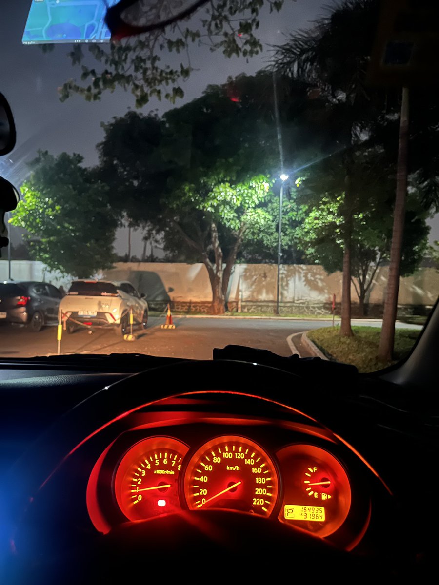 fluffshiee_'s tweet photo. ngapain si subuh subuh yaallah.. https://t.co/4vLMdW88AW