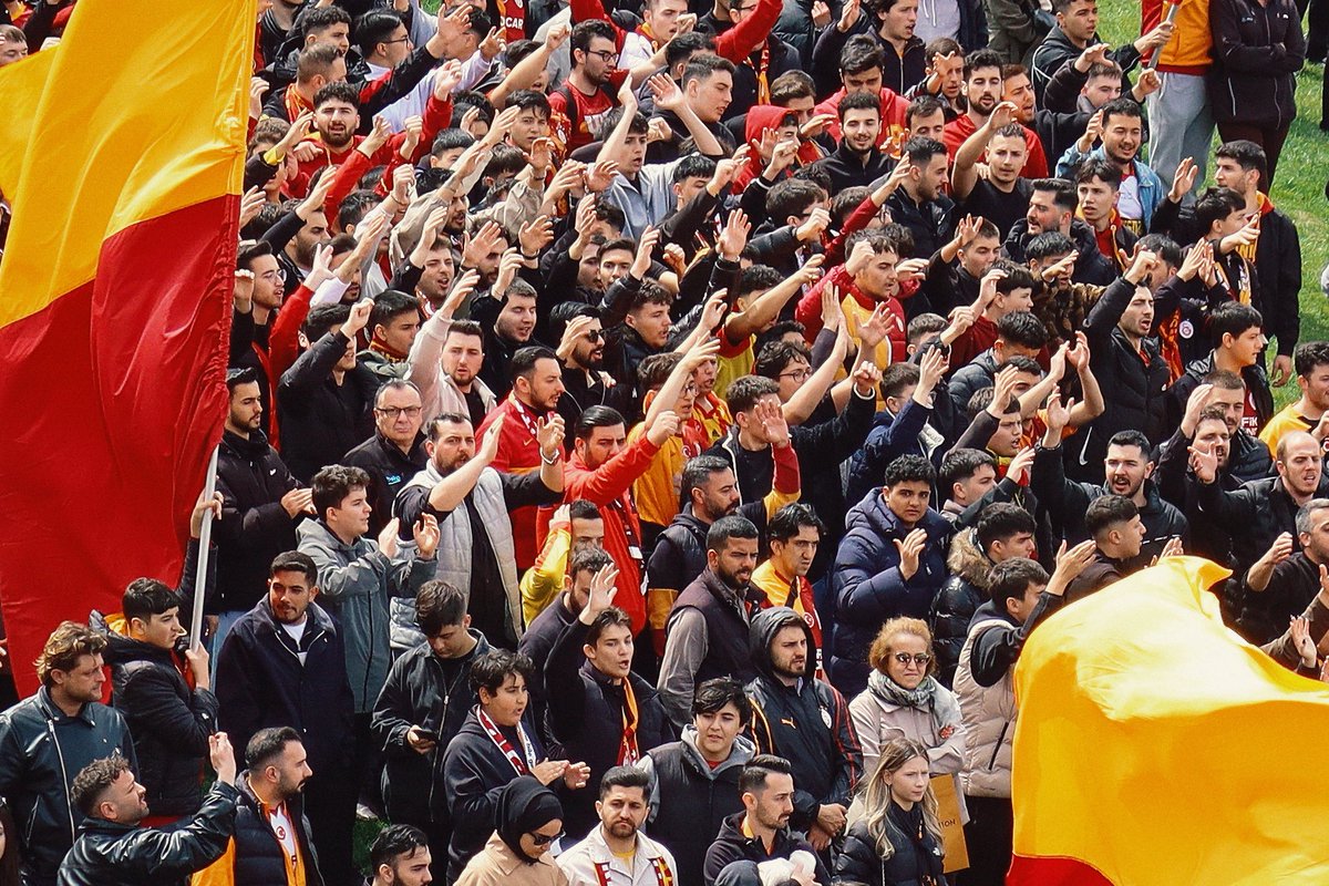 sefaslymnoglu34's tweet photo. 📸 &amp; #Galatasaray 
25-26 
v1 https://t.co/FHZBWKuSCt