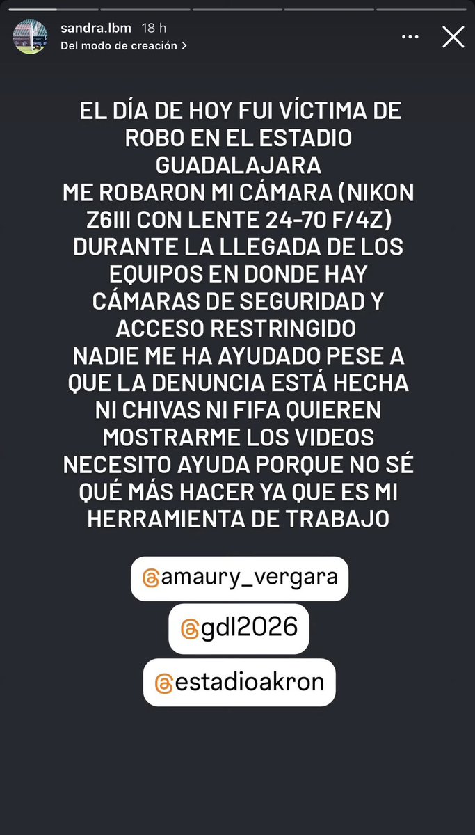 ELPAJANAVARRO's tweet photo. La fotoperiodista Sandra Bautista denunció el robo de su equipo en el Estadio Akron ayer previo al partido España vs Uruguay 

El robo sucedió en  zona restringida entre las 16:00 y 16:40.

Señala que nadie la ha ayudado

@Amauryvz  @FIFAcom @FIFAWorldCup @EstadioAKRON @Gdl2026 https://t.co/Xbh8zAQu6i