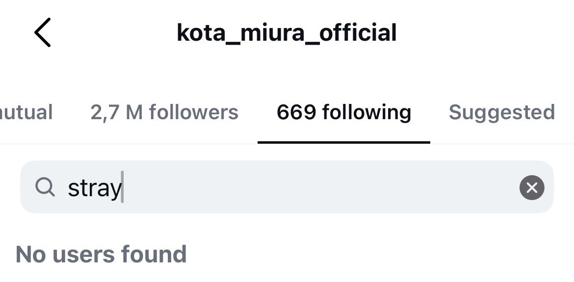 ZIAH915's tweet photo. When did Kota Miura ever support SKZ? He never did😭 https://t.co/5brlleifJX