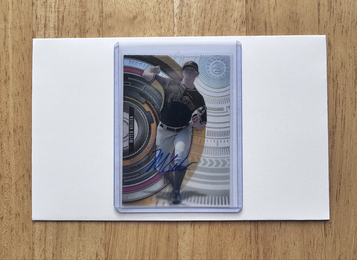 falconyx85's tweet photo. @LAcarddude $4/ea shipped #PWE ✉️ #PayPal https://t.co/WRa7elmorC