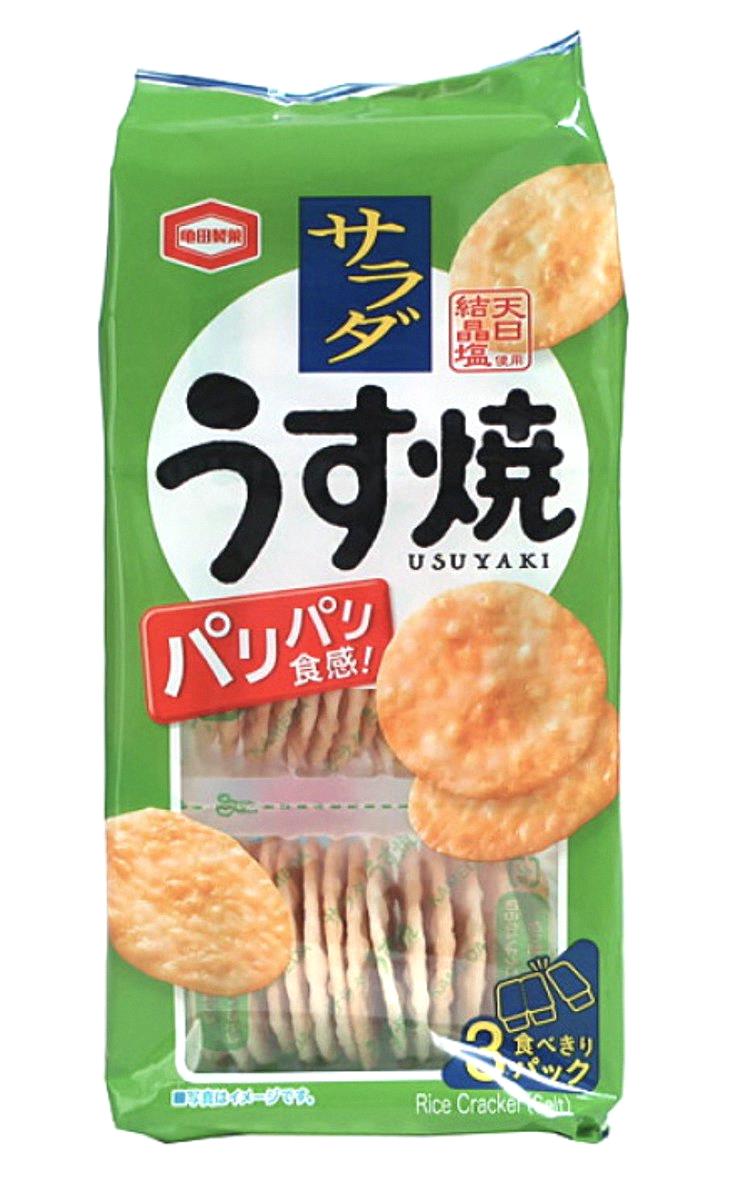 Haowen_R's tweet photo. 喺菲律賓🇵🇭嘅便利店，我間唔中會買啲零食食吓，但係就成日覺得冇一款係啱啱好嘅鹹味 😅
有時食到個手都變晒橙色嘅芝士味，總之就覺得啲味好重
所以返到日本🇯🇵，我就忍唔住買「薄燒沙律味」同「卡樂B薯片薄鹽」，呢類嘅口味先係我杯茶 🤤 https://t.co/XFL5WFUG6K