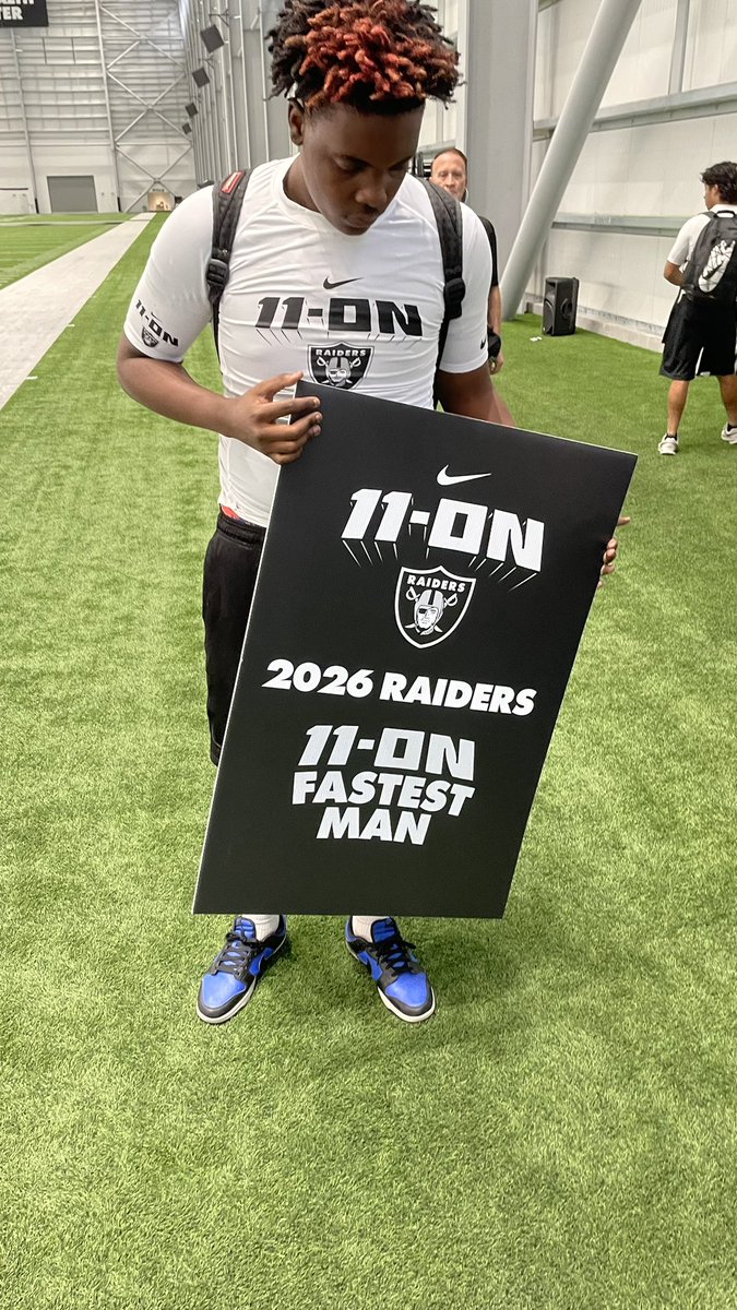 _m4different's tweet photo. Had a blessed day at the raiders 11 on 11 camp thank you so much for inviting us out. 💪 #AG2G #GodisGreat

 @RealEdRankin @GregBiggins @PrepRedzoneNV @ZReyes_PRZ @ChadSimmons_ @BlairAngulo
@BrandonHuffman @702HSFB https://t.co/WrIspNJbfE