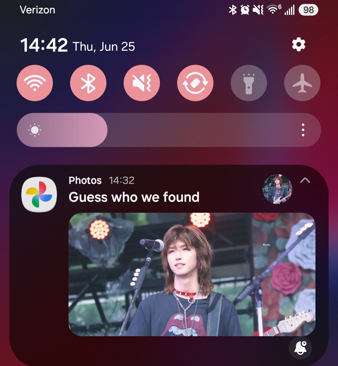 wangpili's tweet photo. emotional abt this screenshot from the other day like omg! you found him!!!!! https://t.co/gH3tAnAVXi