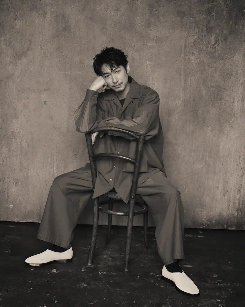 Dean_Love0819's tweet photo. 「誰かのためになる音楽活動をしなければ意味がない」
再構築と初心、2カ国語で歌う新曲を語る
🔗https://t.co/rGpRJ7zqZp
#DeanFujioka
#ディーンフジオカ
#InTruth
#被愛者 https://t.co/eCMuXyUdsf