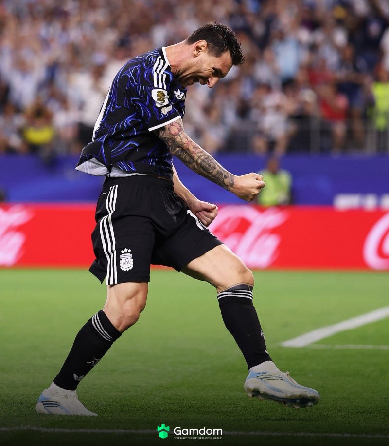 AlbicelesteTalk's tweet photo. 6 goals in 3 games.

Unbelievable. https://t.co/9pGexkmeG0