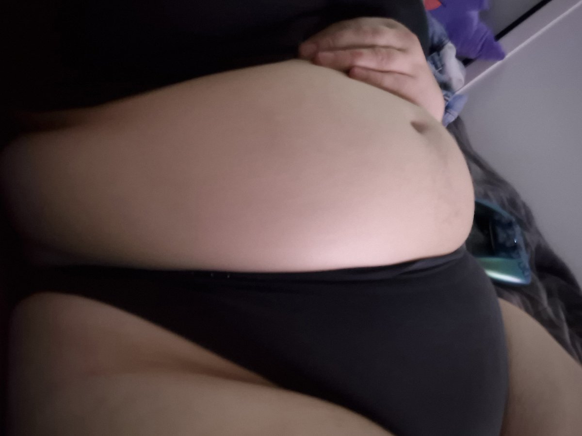 Krillception's tweet photo. New place same tummy I wish I had the money to eat out more 😭 https://t.co/uw0yJm5FC3