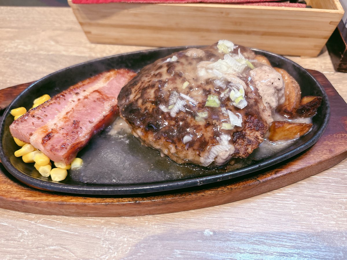 Roto_Ae's tweet photo. 久々に三浦食べたら美味すぎて気絶した https://t.co/JiirZcnGgZ