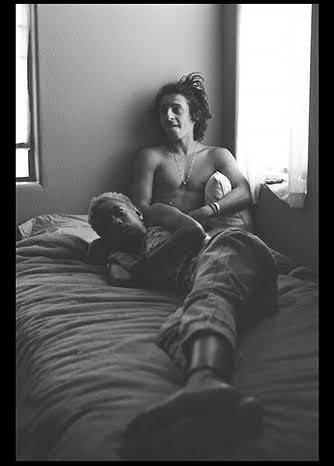 BikzIsMe's tweet photo. @MediumSizeMeech @BeeLavish1 This was willow at 13..laying in bed with a shirtless 20 year old https://t.co/yVJhoXdCjU