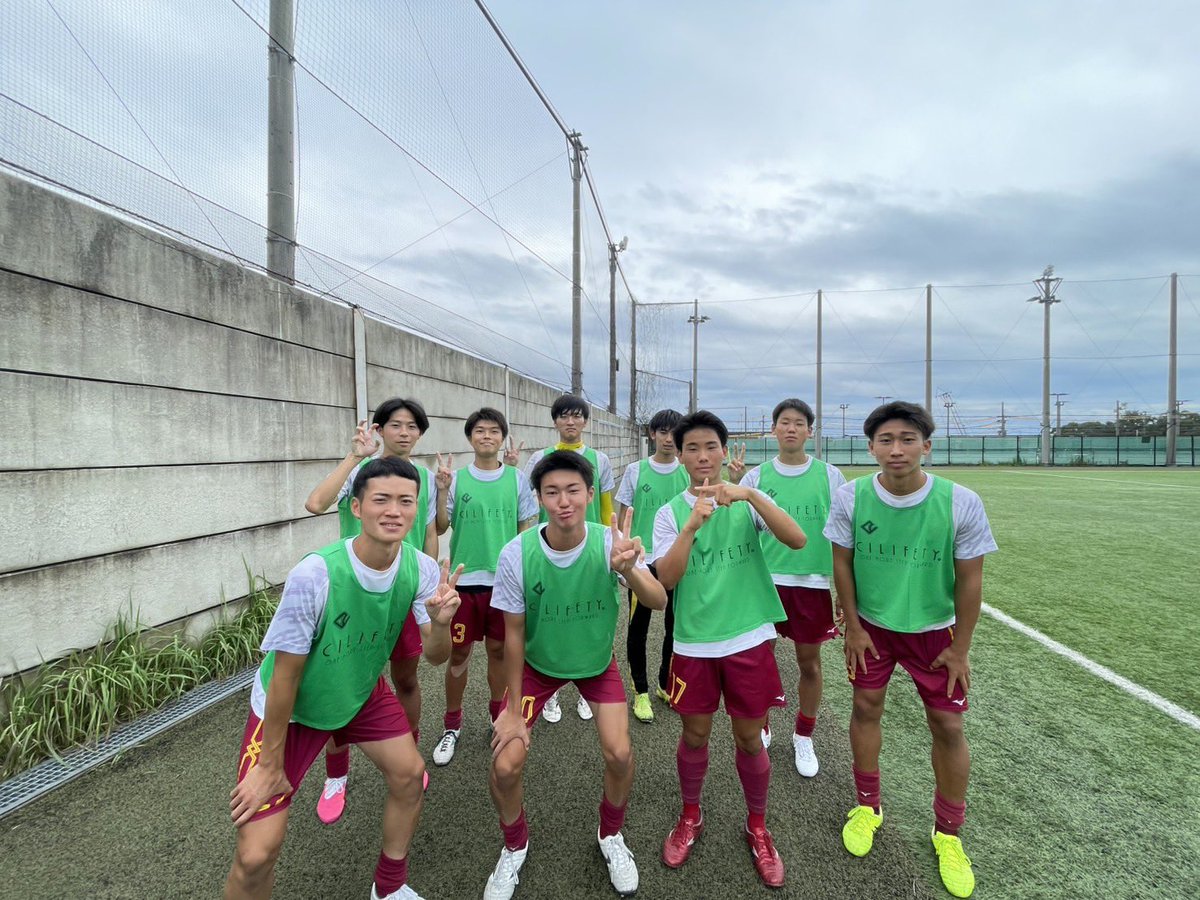 KOBEKORYO's tweet photo. セカンドチーム
兵庫県リーグ1部
神戸弘陵B 1-0 蒼開
ご声援ありがとうございました。
#REFLAME
https://t.co/QOkrbXmHjC
#キノネ塾
#cilifety
https://t.co/Zup8FW6WmZ
#焼肉処にく全
#三宮店 #板宿店 #東加古川店
https://t.co/zaIIwMMTar
#神戸弘陵
#MIZUNO
#ミズノフットボール https://t.co/aUrqqMRrLA